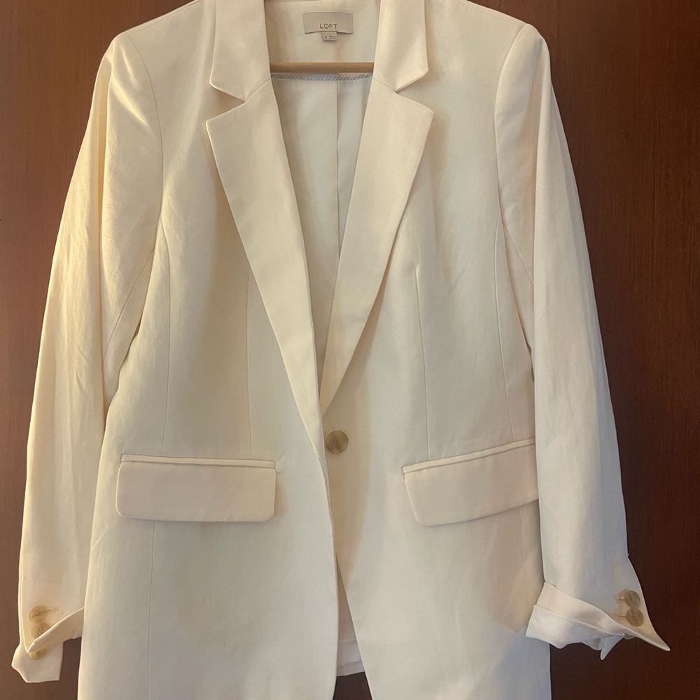 LOFT Ivory Blazer